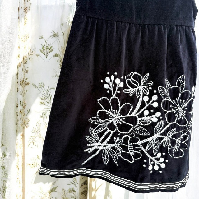 【KIDS】velours embroidery dress size:3T