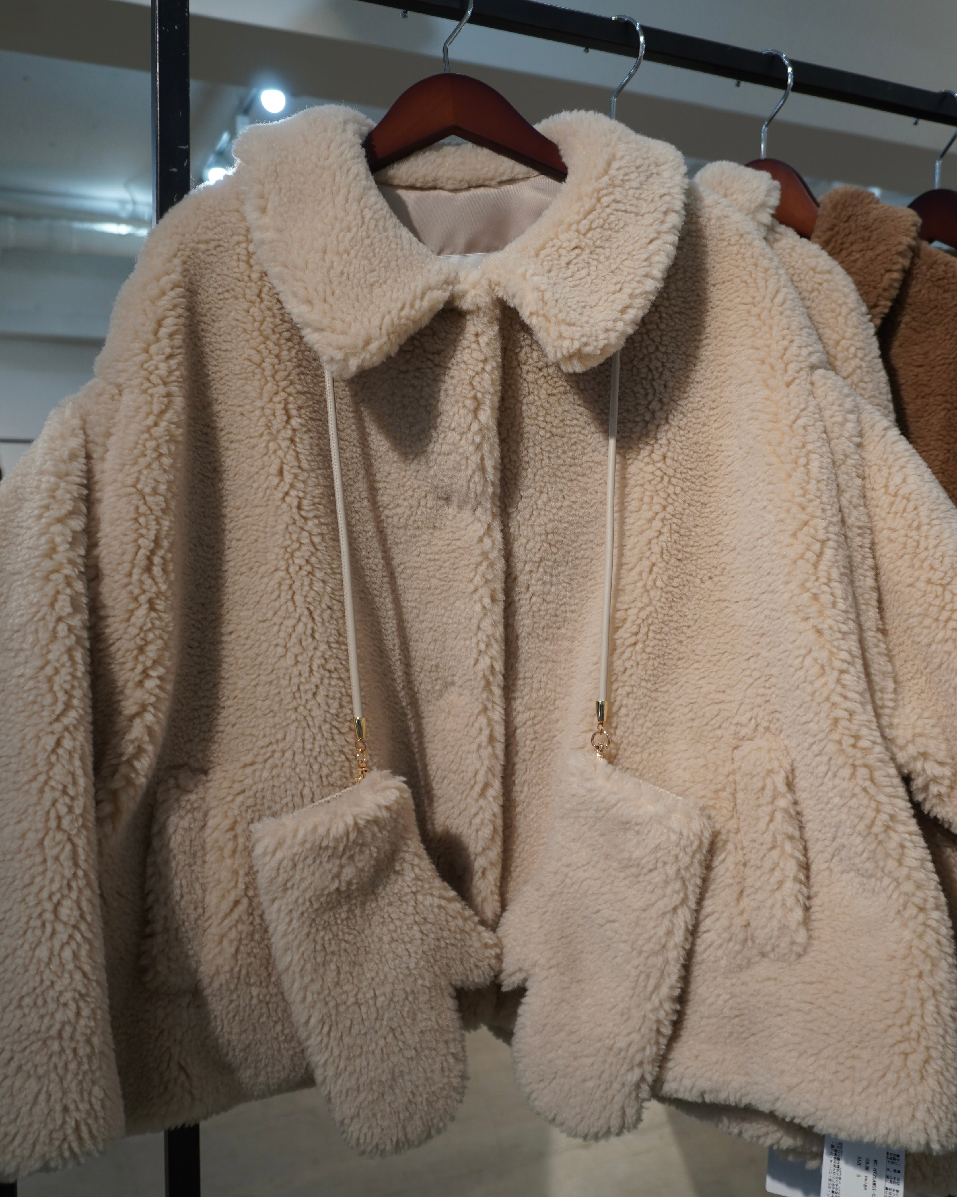 HYEON (ヘヨン) official online store