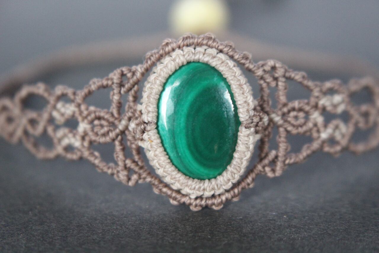 Malachite micro macrame bracelet
