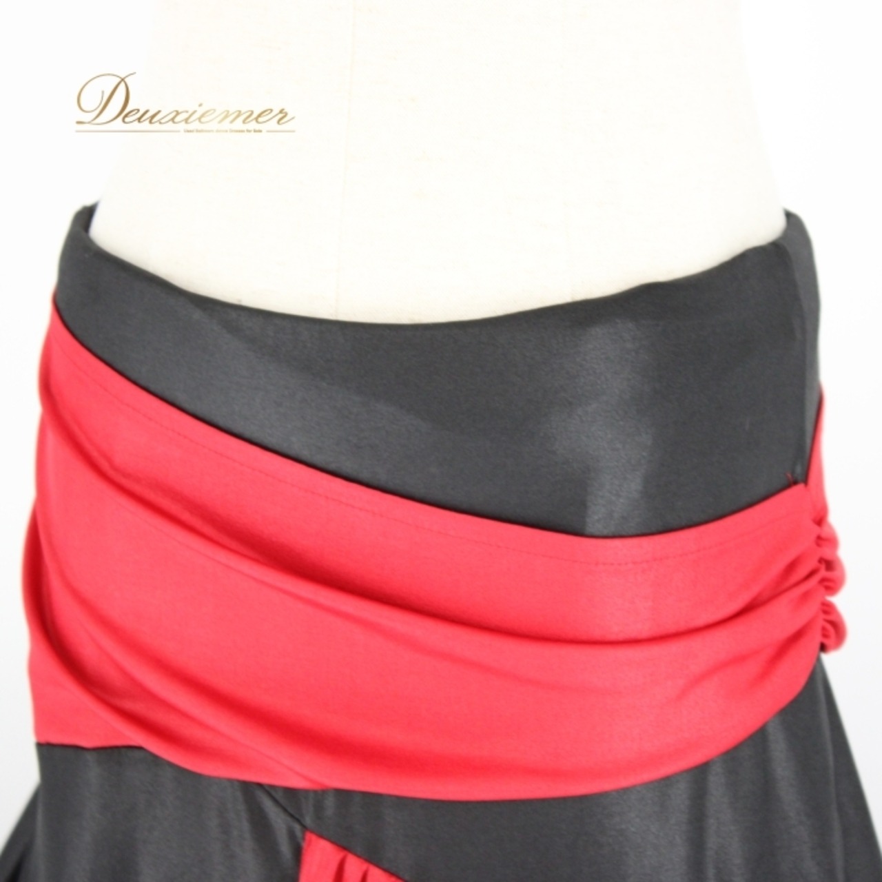 社交ダンス 衣装 スタンダード スカート レッスンウェア 赤 黒 バイカラー Create-Sun クリエイトサン ブラック系 レッド系 練習着 スカート レディース ダンス衣装 練習着 ポリエステル 伸縮性 大人用 スポーツウェア フレアスカート ウエストゴム 毎日の練習 ロングスカート ダンスレッスン 性感的 おしゃれ バイカラー スタイリッシュ シンプル デザイン