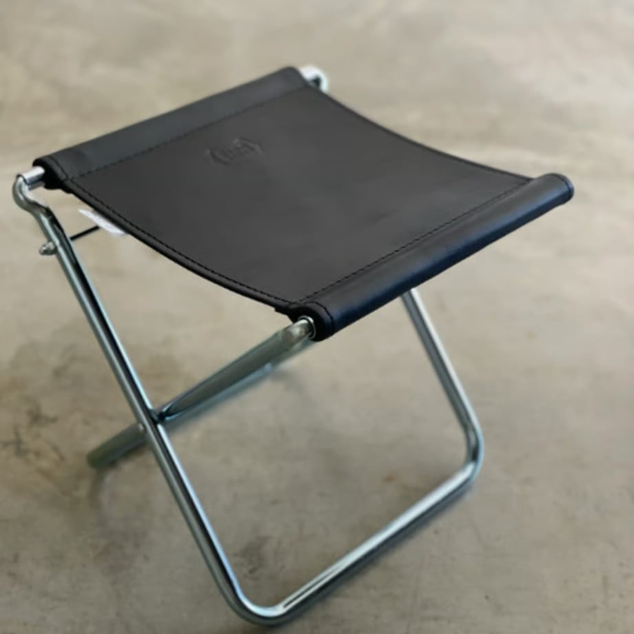 DAIS PINOWORKS ピクニックスツール レザー DAIS×PW PICNIC LEATHER STOOL | OLIVE OUTDOOR EQUIPMENT