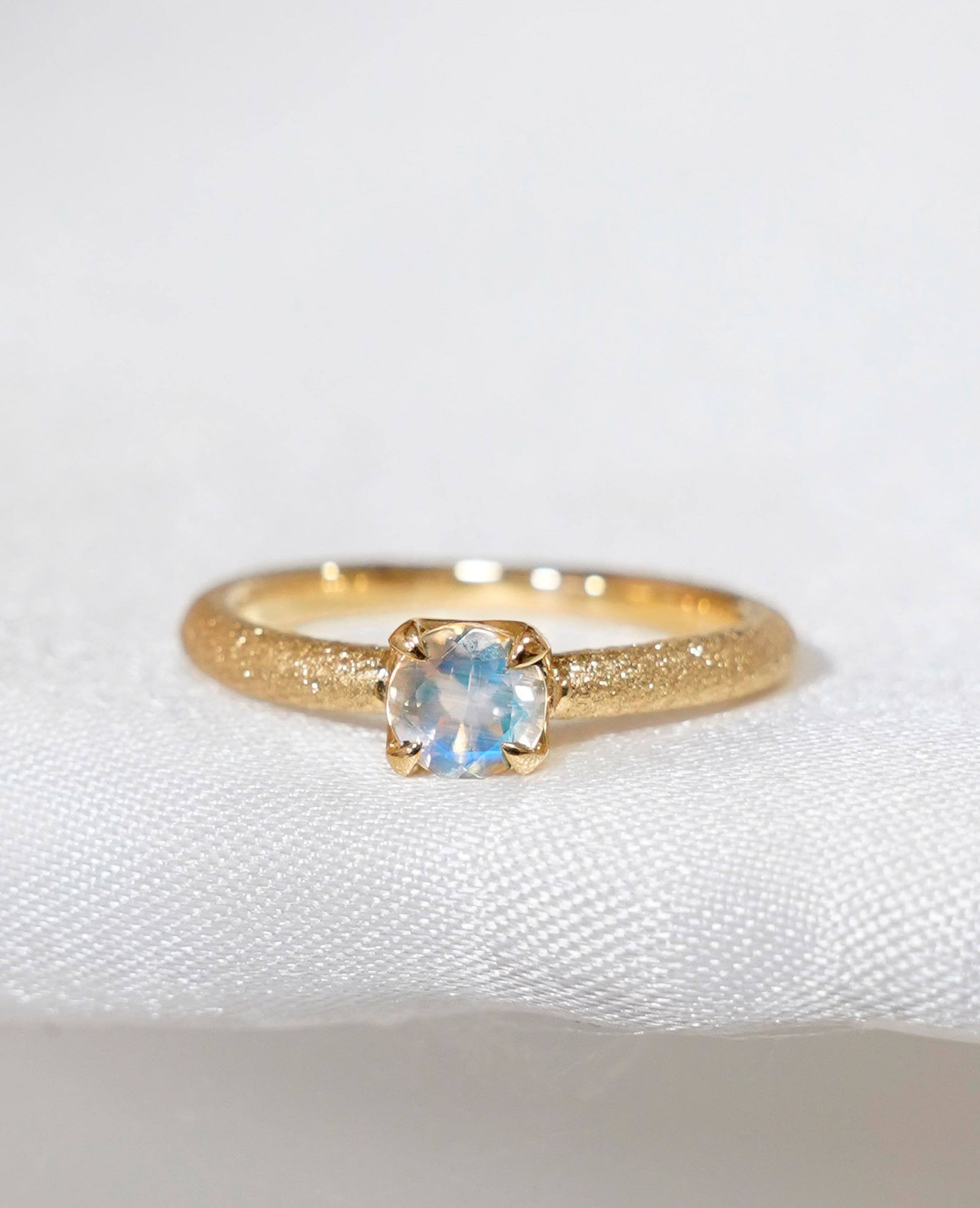 H*R様 K18 シンプル ムーンストーンリング K18）Royal Blue Moon Stone(ロイヤルブルームーンストーン) Ring