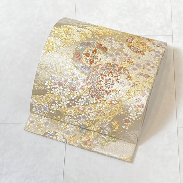 未使用 やまと誂製 唐織り 華紋 桜 袋帯 正絹 金糸 銀糸 シャンパン 