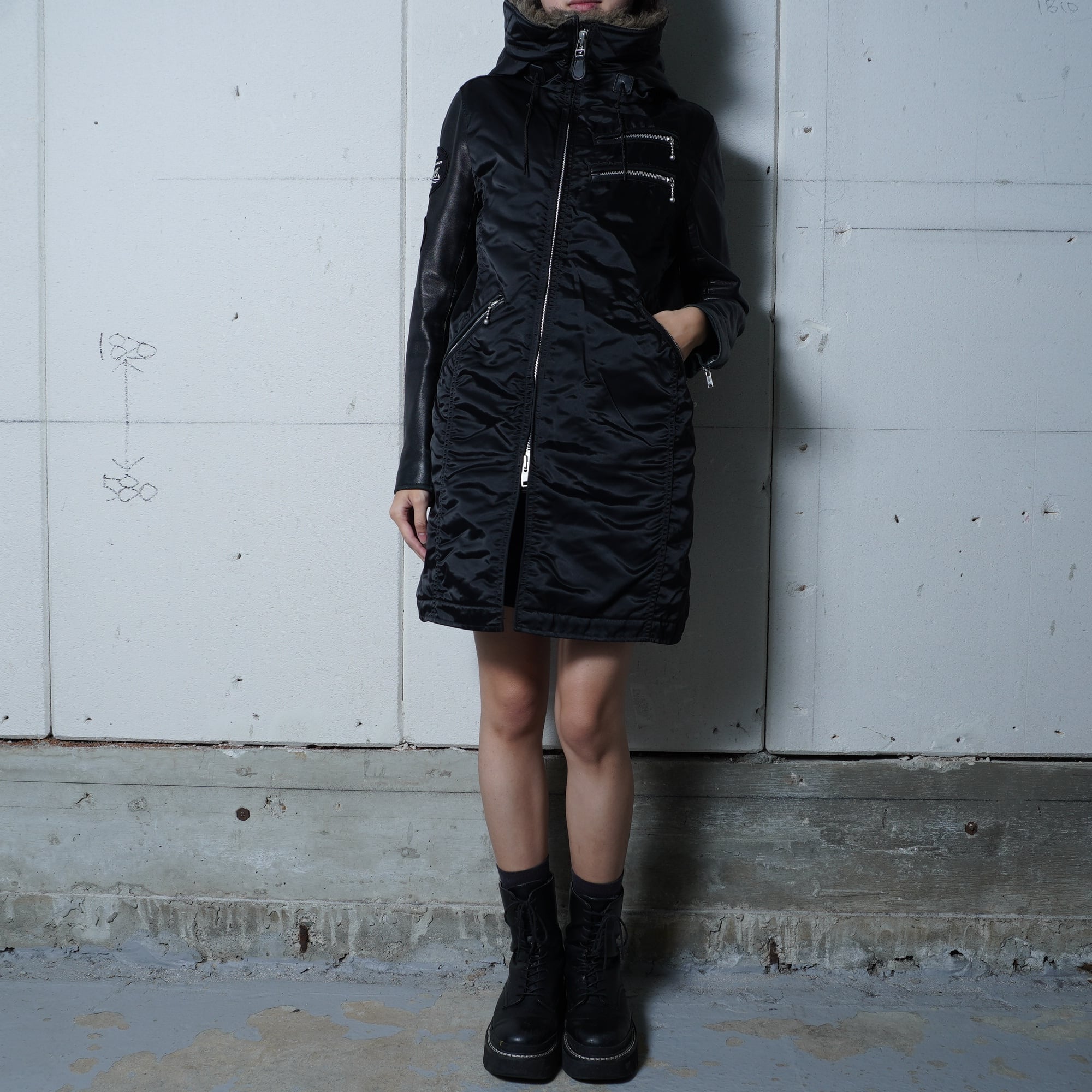 HYSTERIC GLAMOUR】ヒステリックグラマー Y2K プリマロフトラムレザー