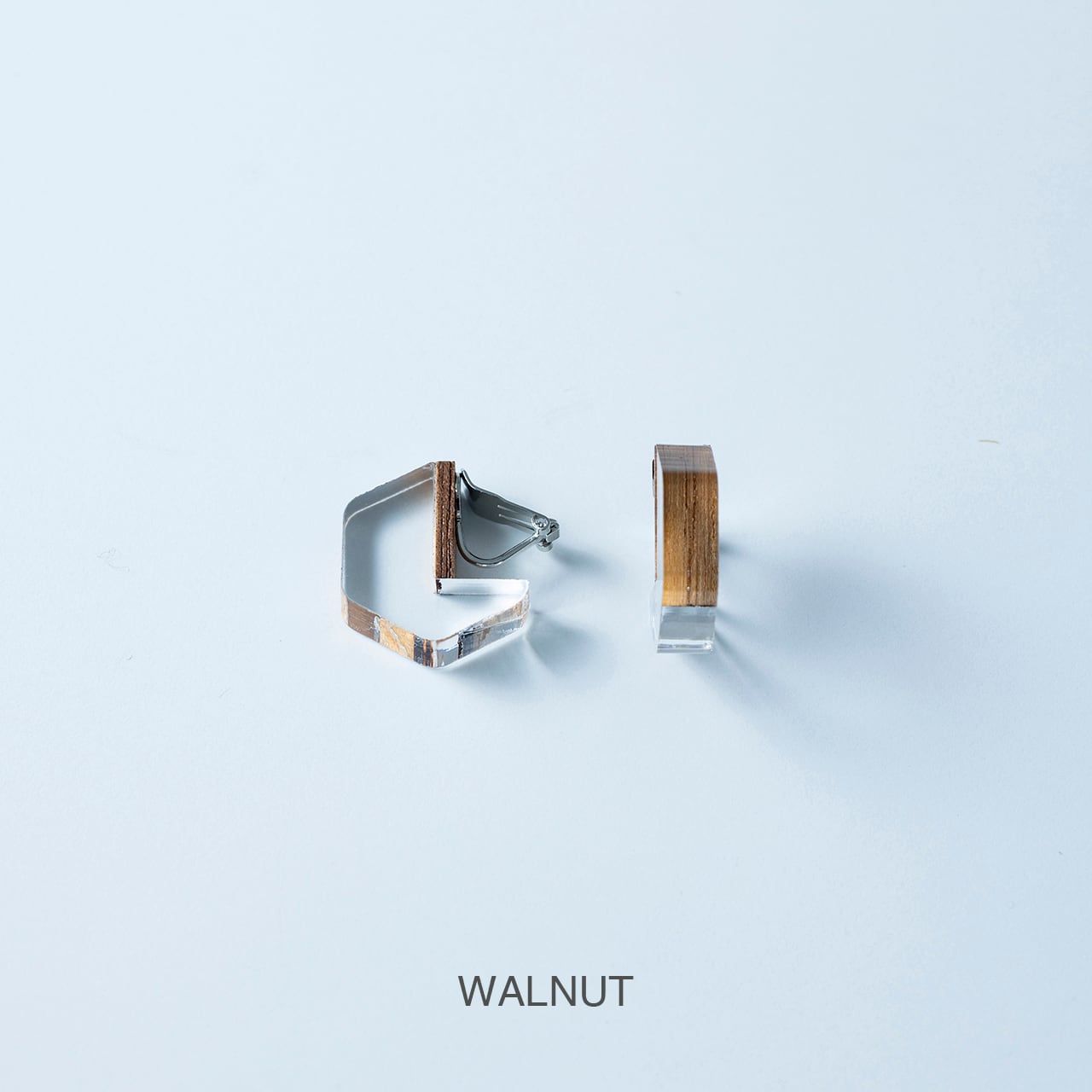 クリア六角形ピアス | plying accessory