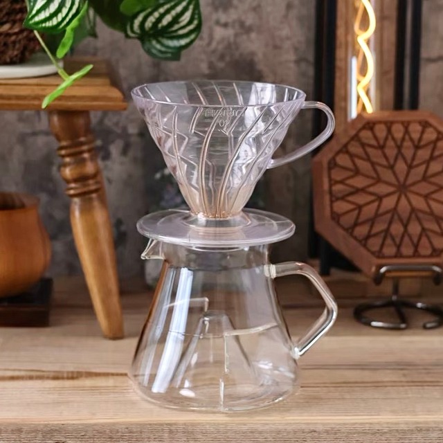 ICOSA AVENSI Wave Cyclone Sensory Carafe Standard
