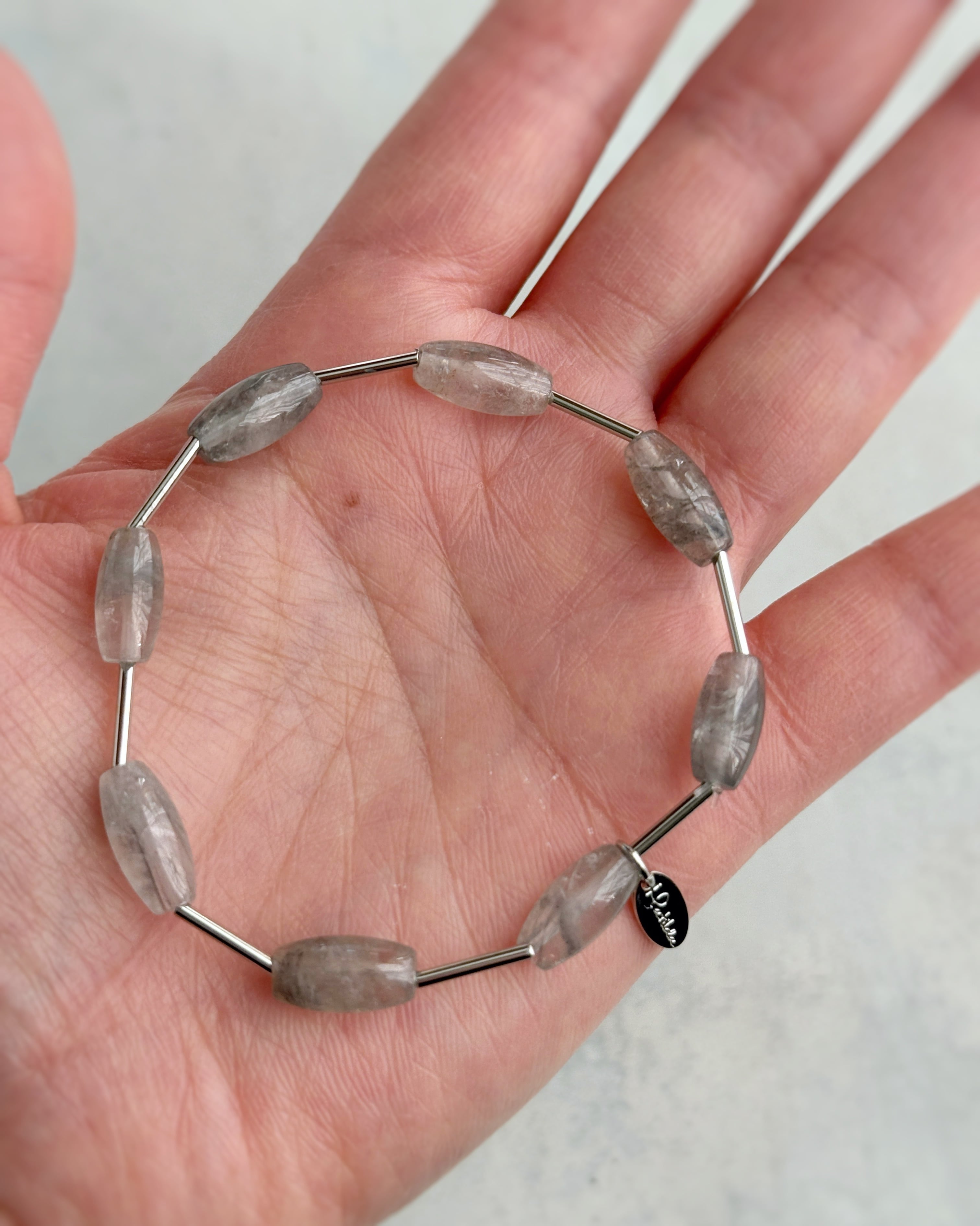 【再販】Tube & stone bracelet(グレークォーツ)