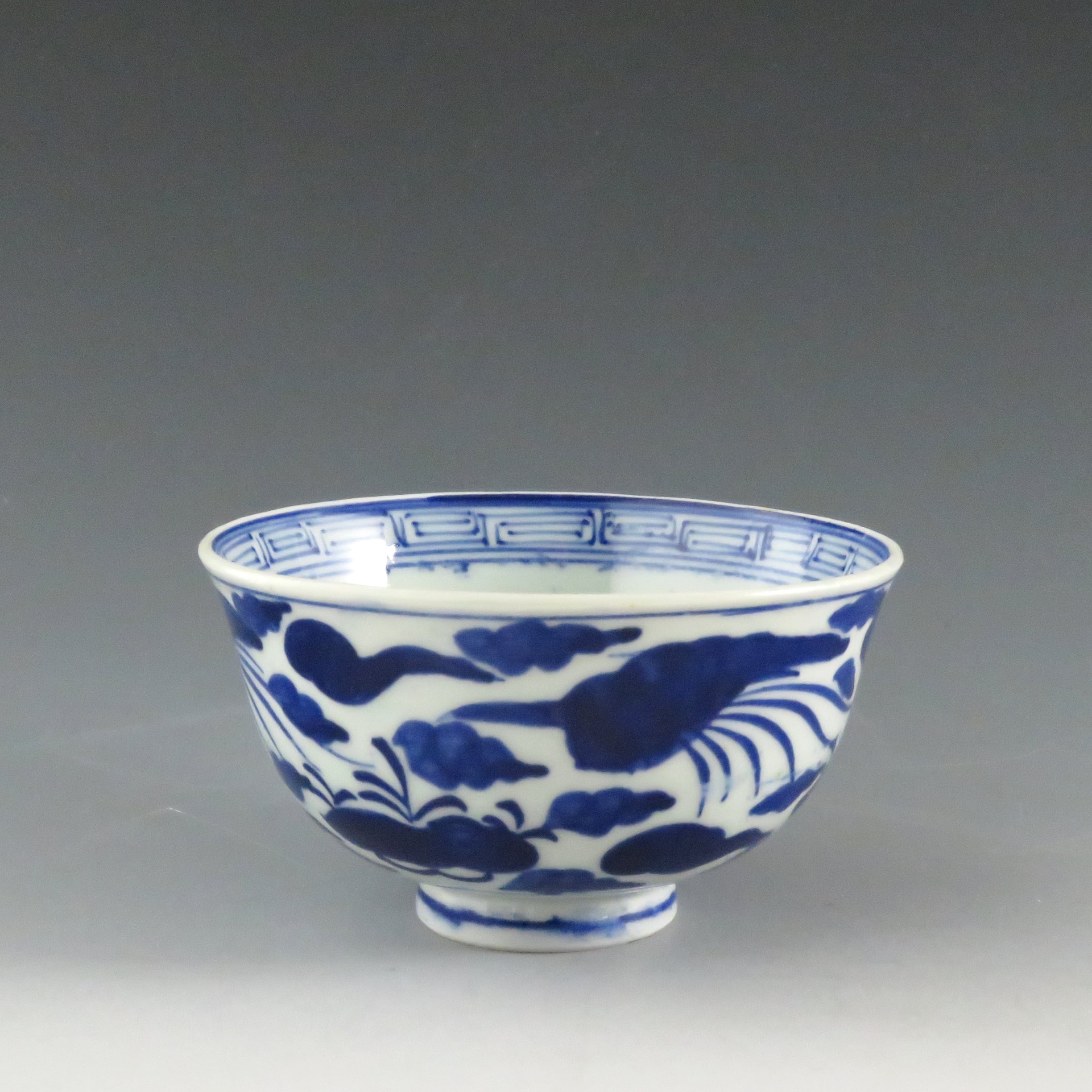 時代伊万里焼 明治(1880年頃) 見立て小服入れ子茶碗 伊万里赤絵金彩