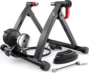 【特価処分】Sportneer 自転車ローラー台 固定ローラー 自転車トレーニング 固定式 6段階負荷調整 マグネット式 26〜28インチに対応 サイクルトレーナー 自転車トレーナー 折りたたみ エクササイズ フィットネストレーナー 専用クイックレリーズ/前輪置き付き 静音 自宅ジム 日本語と英語説明書付き