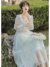 【0095】Simple Flower Embroidery Long Sleeve Dress