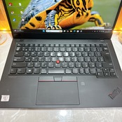 人気/ Lenovo ThinkpadX1Carbon/メモ16GB/SSD512GB/最高峰i7第10世代/ノートパソコン