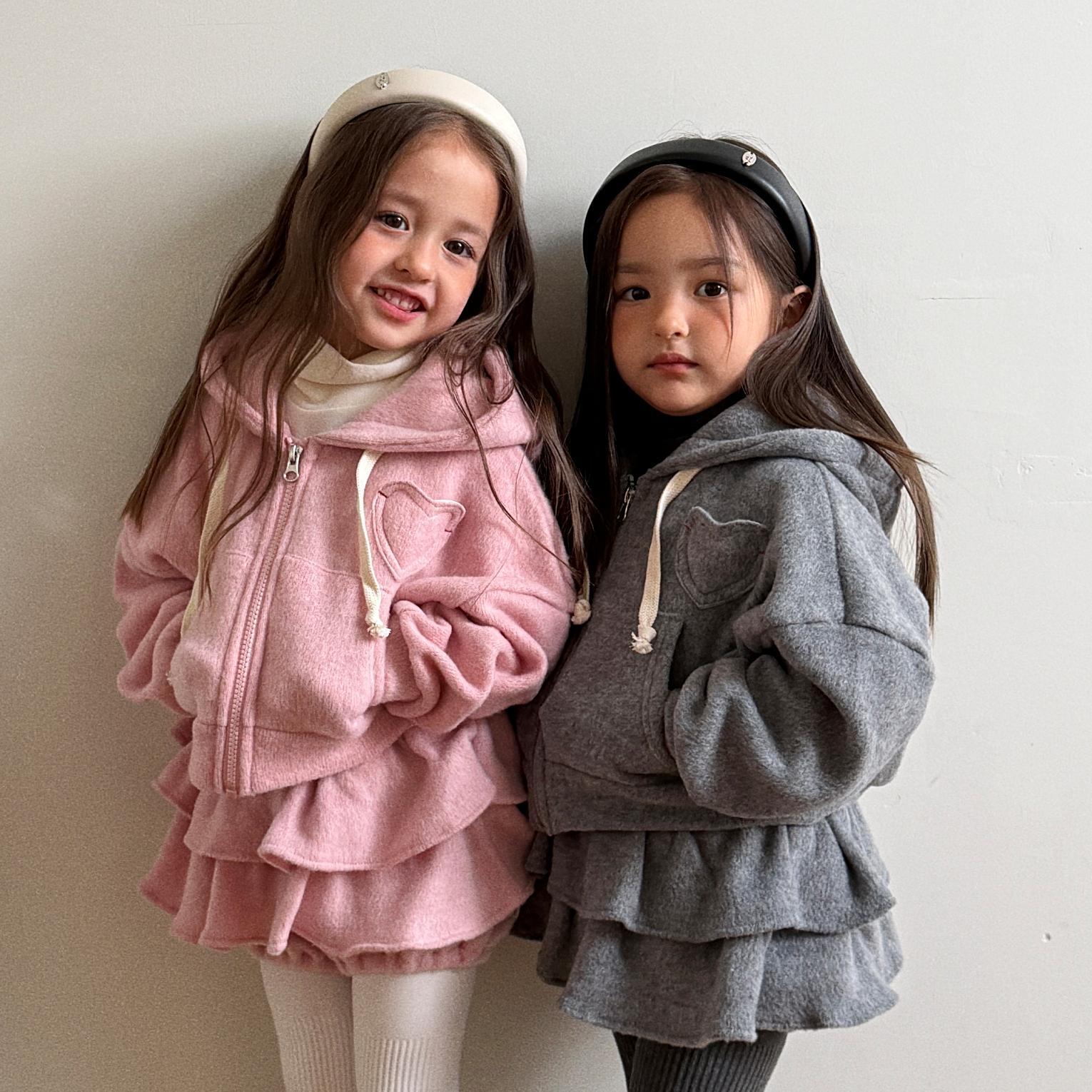 【2点送料無料】«予約»«ジュニアサイズあり»«elly molly» モングリフーディ 3colors