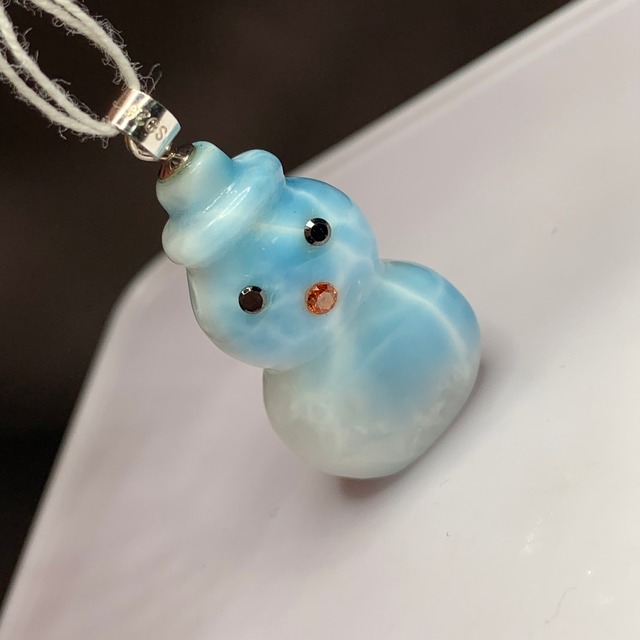 可愛い雪だるまさん✩.*˚ラリマー雪だるま✩.*˚ペンダントトップ