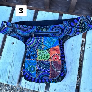 マンダラ柄パッチワークヒップバッグ