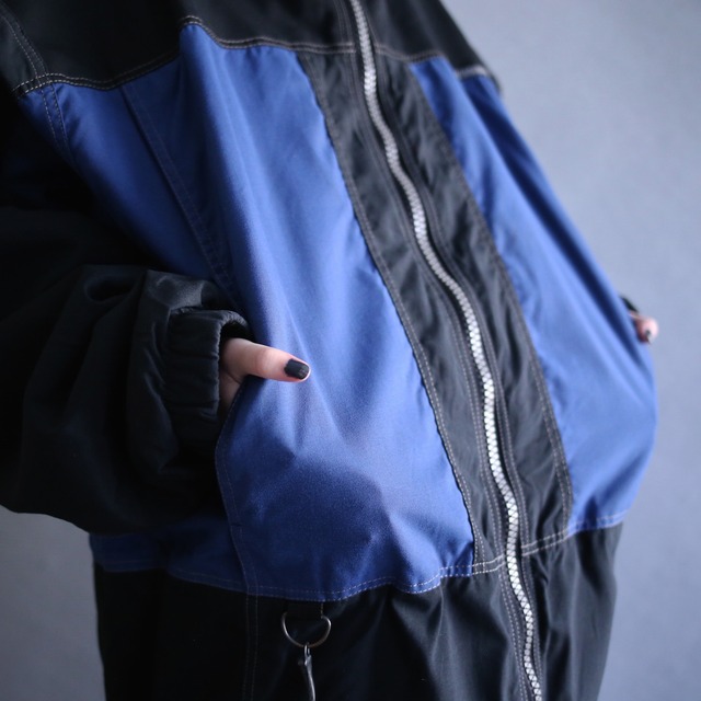 "reversible" bi-color tech design and full pattern fleece design blouson