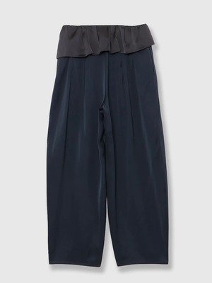 THINGS THAT MATTER　シングスザットマター  / PEPLUM SATIN EASY PANTS