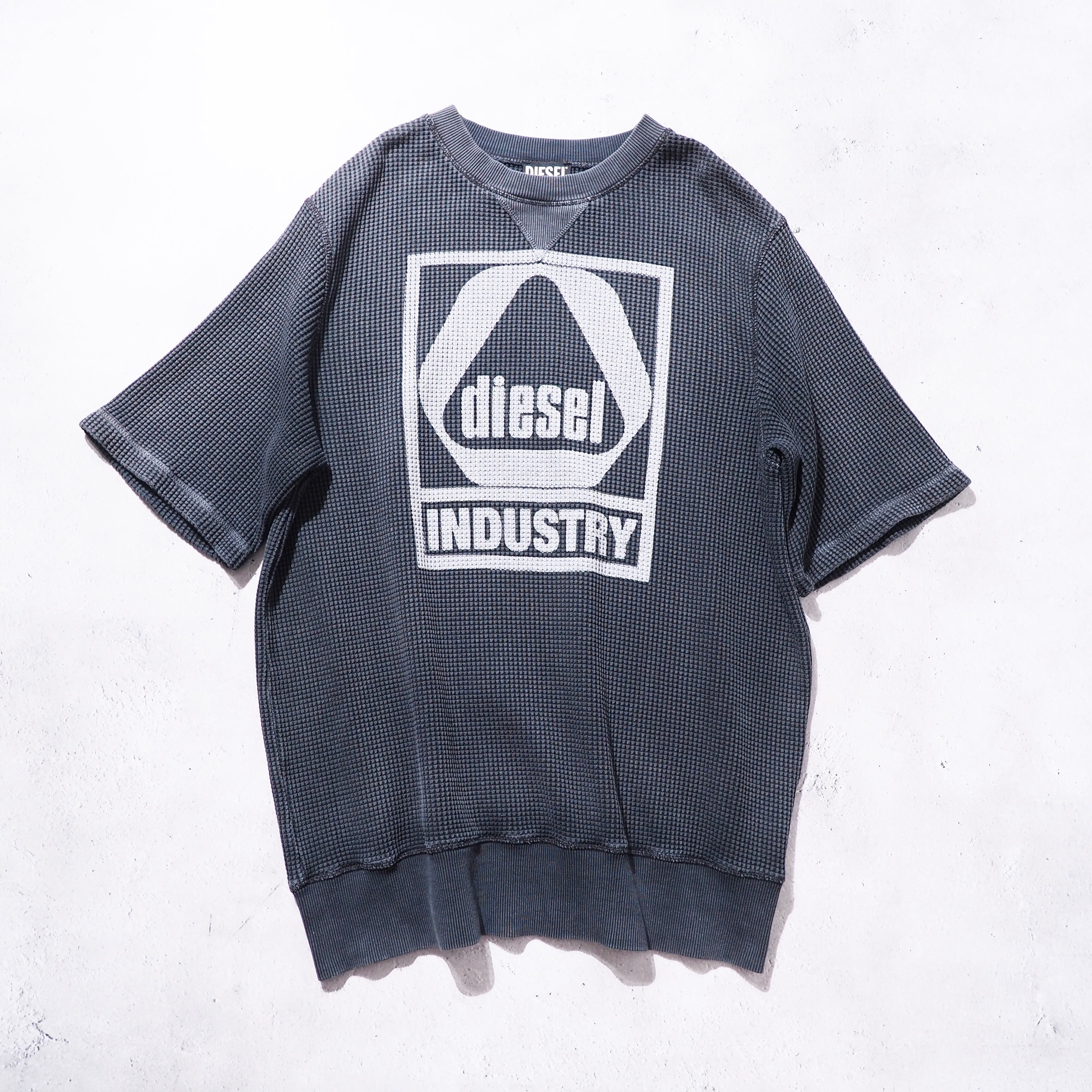 " DIESEL " Pigment Dyed × Logo printed Over silhouette Thermal Tee
