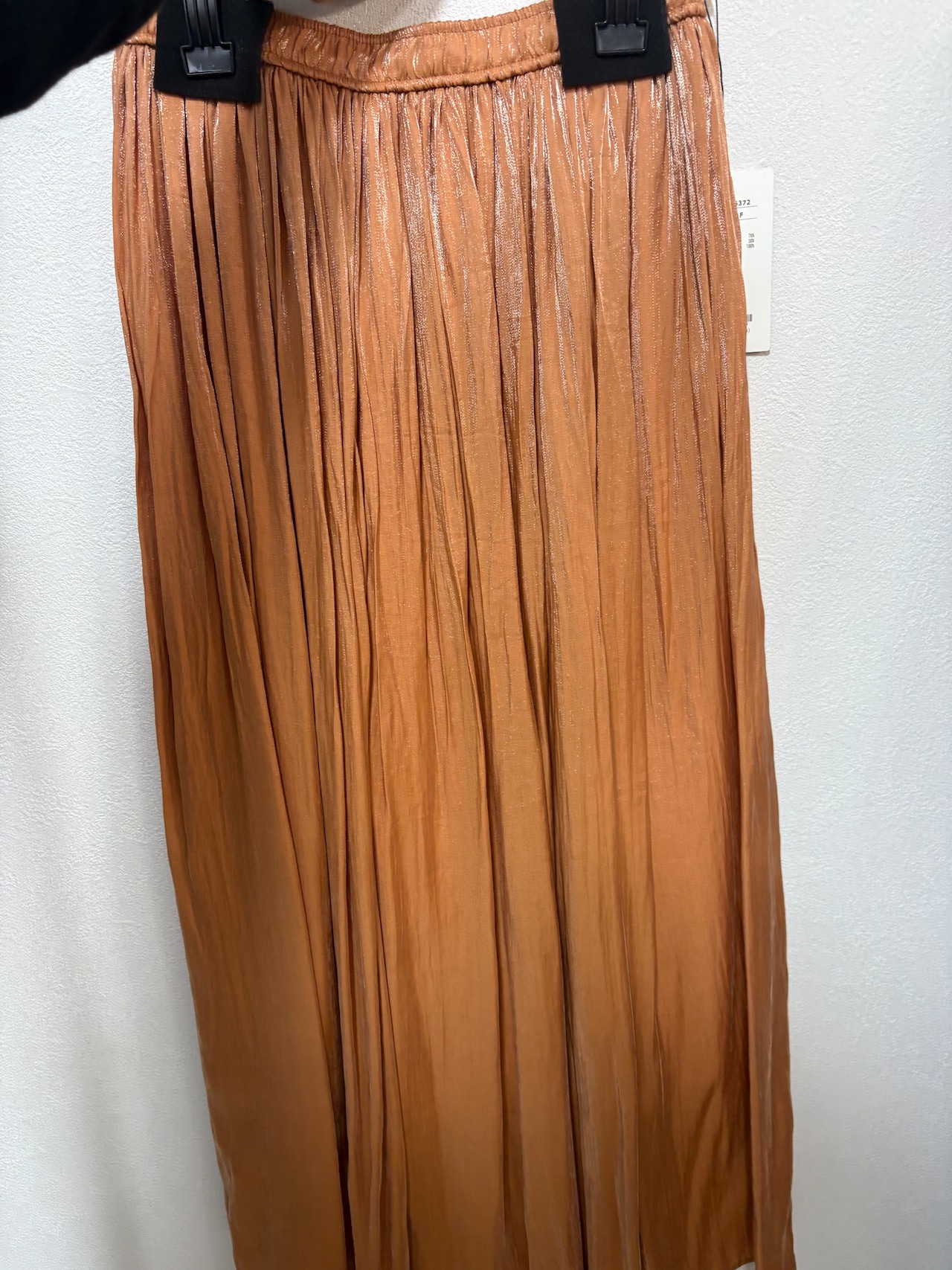 atelier six オーロラ加工スカート　21256372