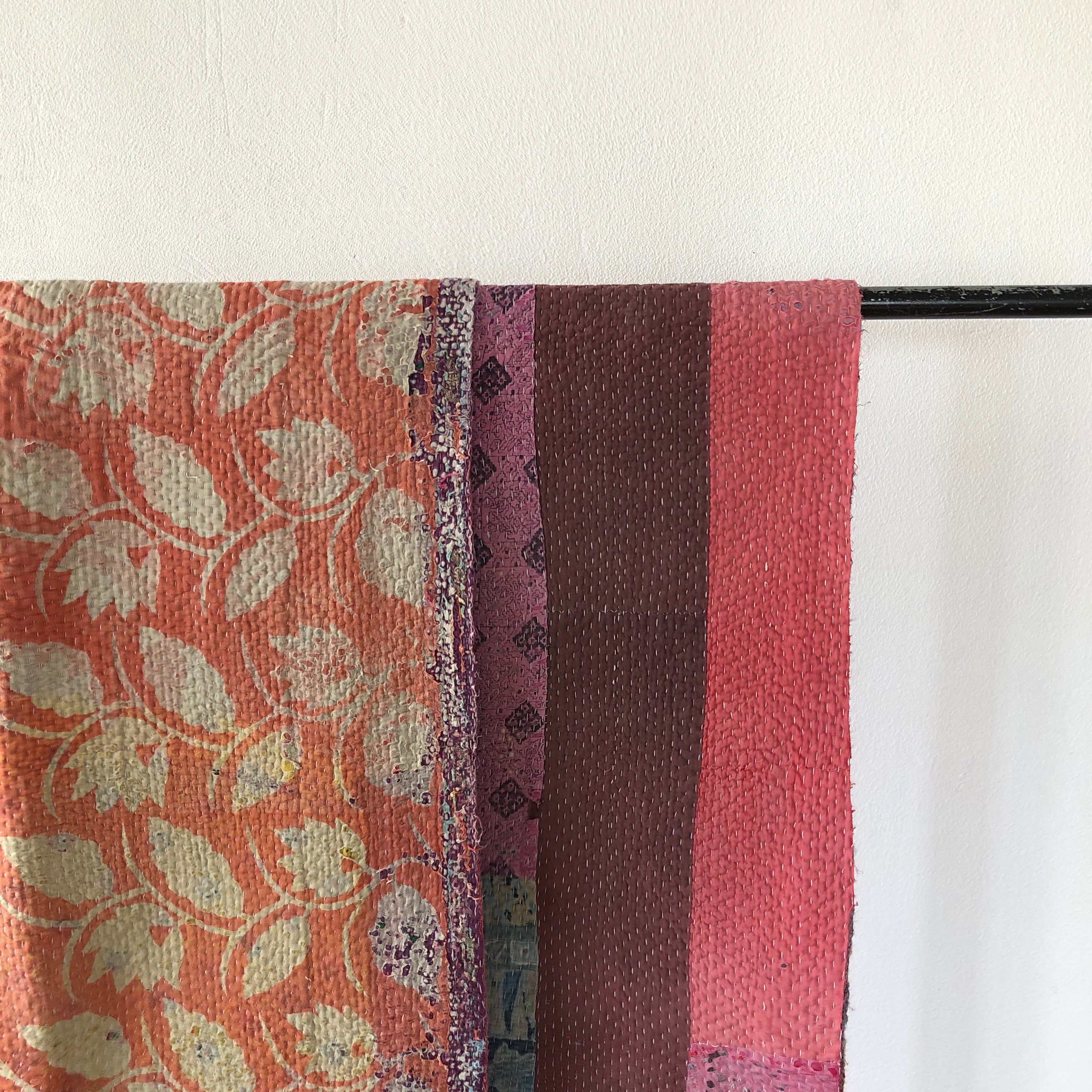 Vintage pink patchwork kantha quilt カンタキルト ラリーキルト