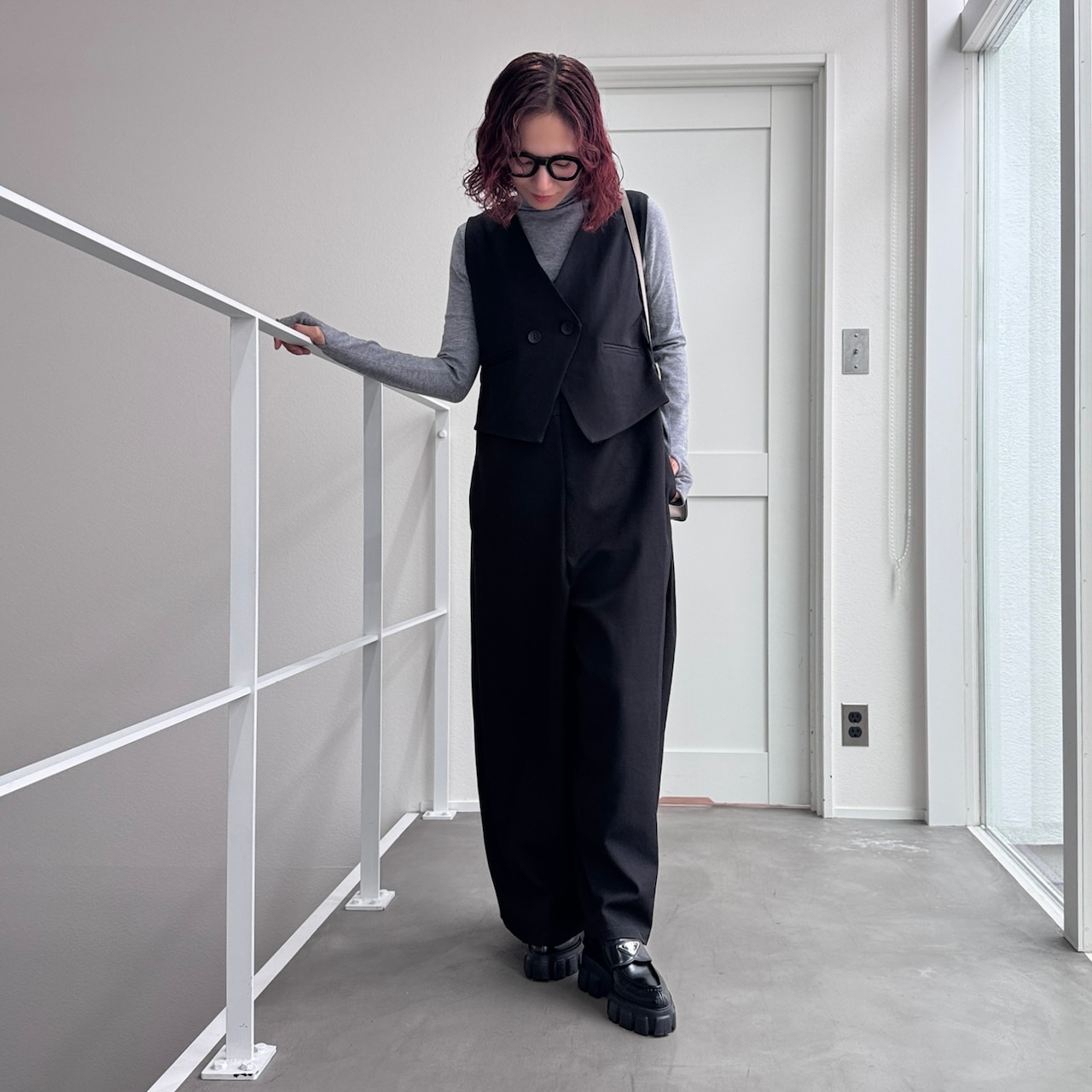 ショートジレall in one/ブラック