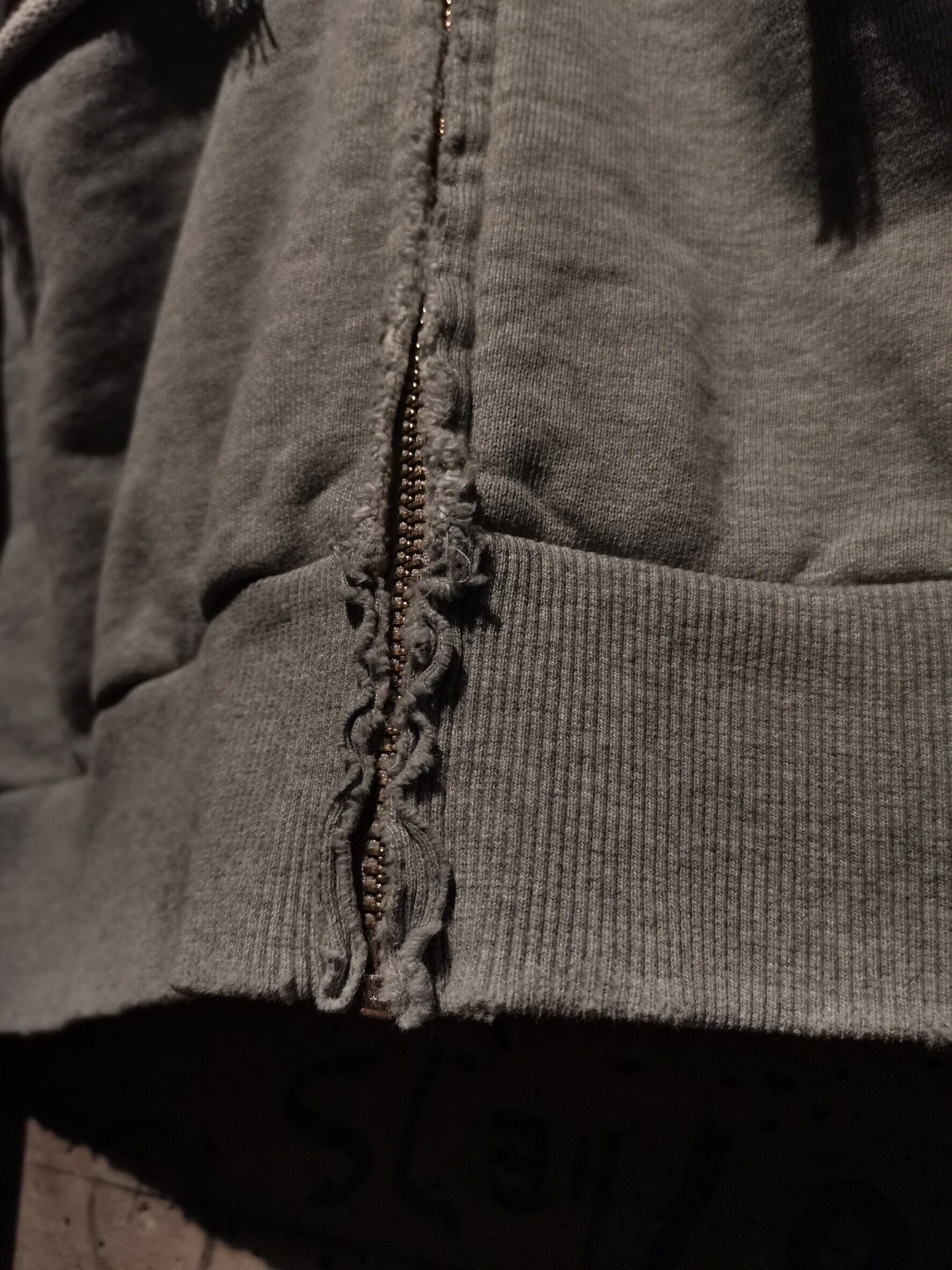 TASKS Cut Out Zip Up Sweat Hoodieジップパーカー 【公式通販】