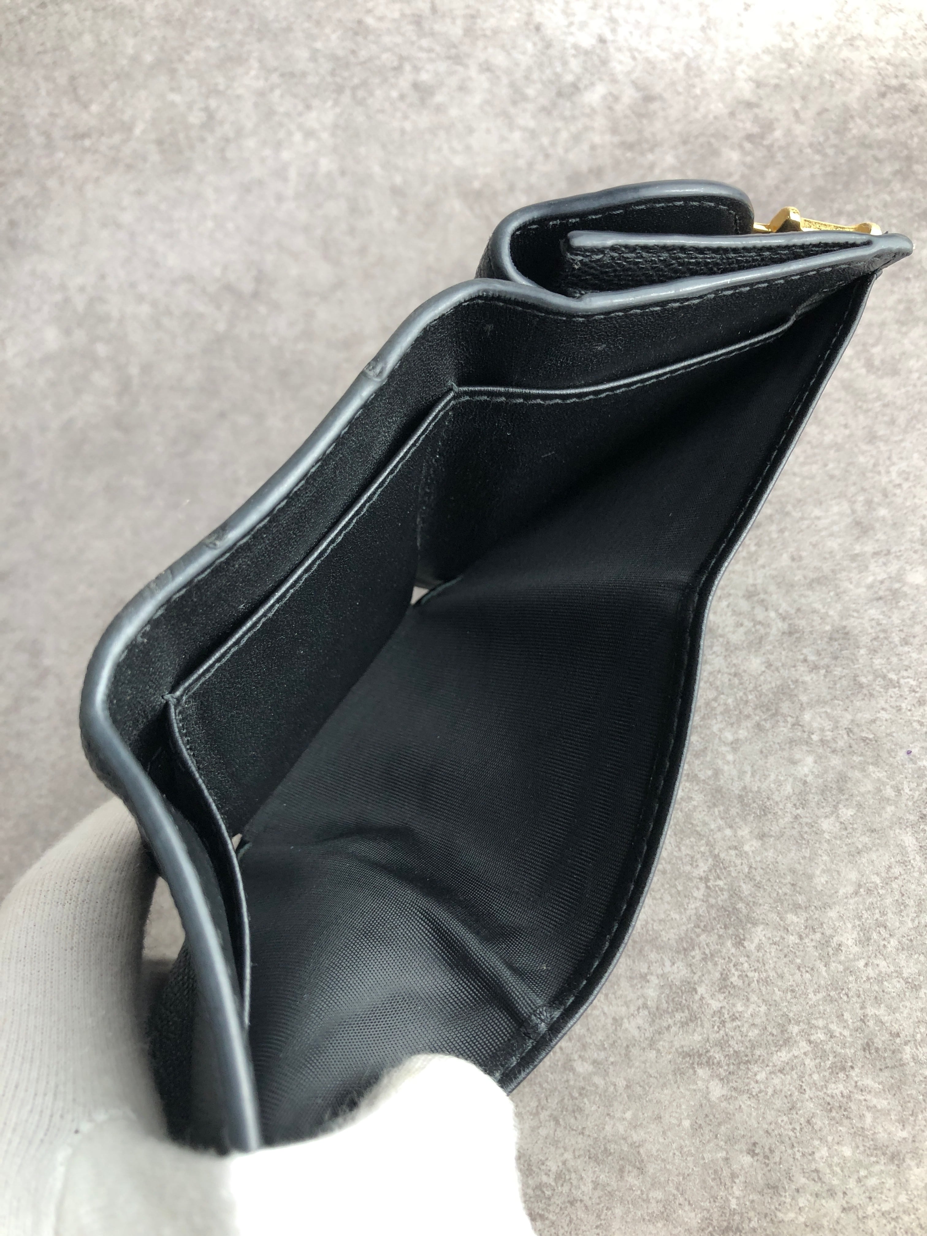 Christian Dior クリスチャン ディオール 財布 ブラック サドル レザー