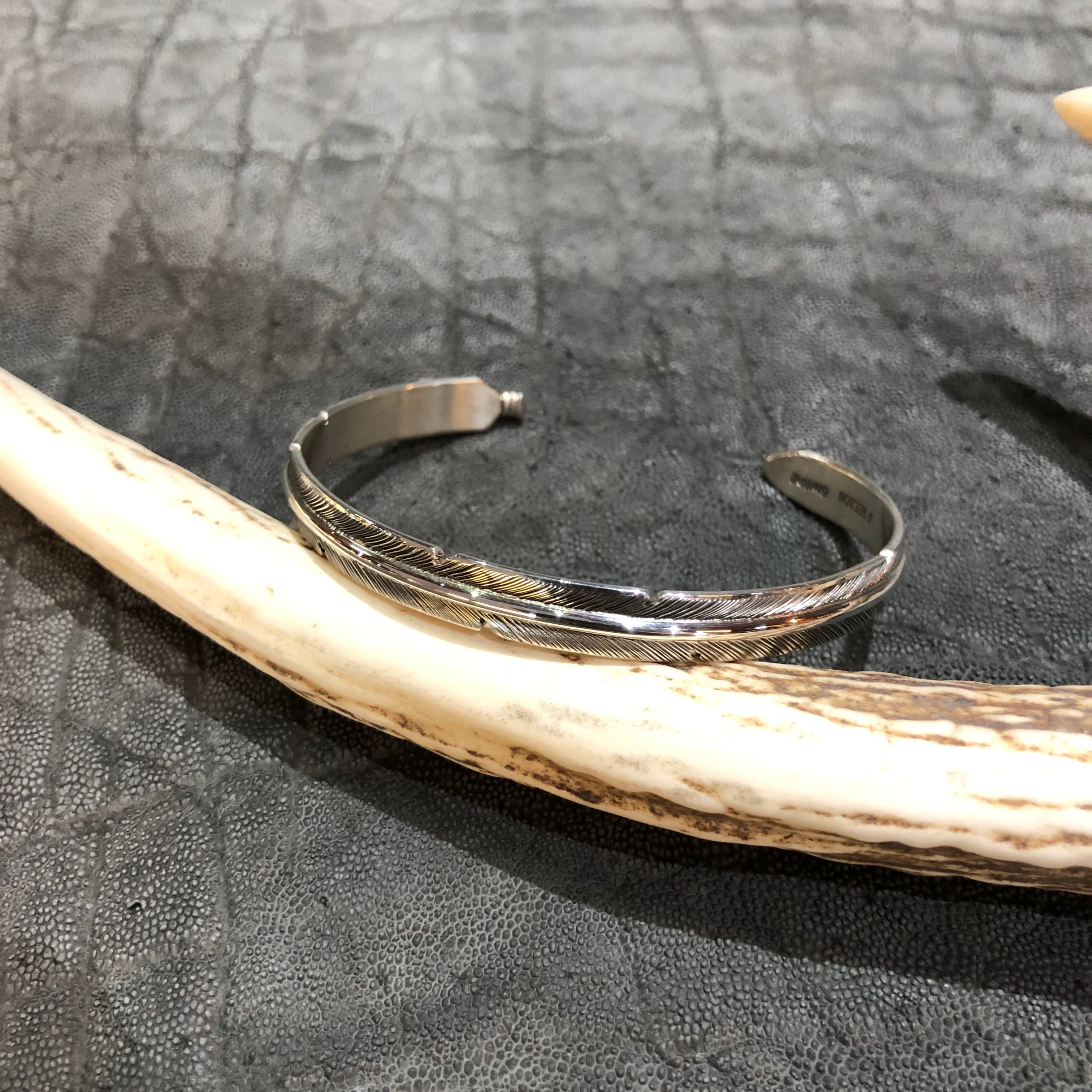 NAVAJO ナバホ 作者 ピーターネルソン ほどこし フェザー装飾 ワイド 