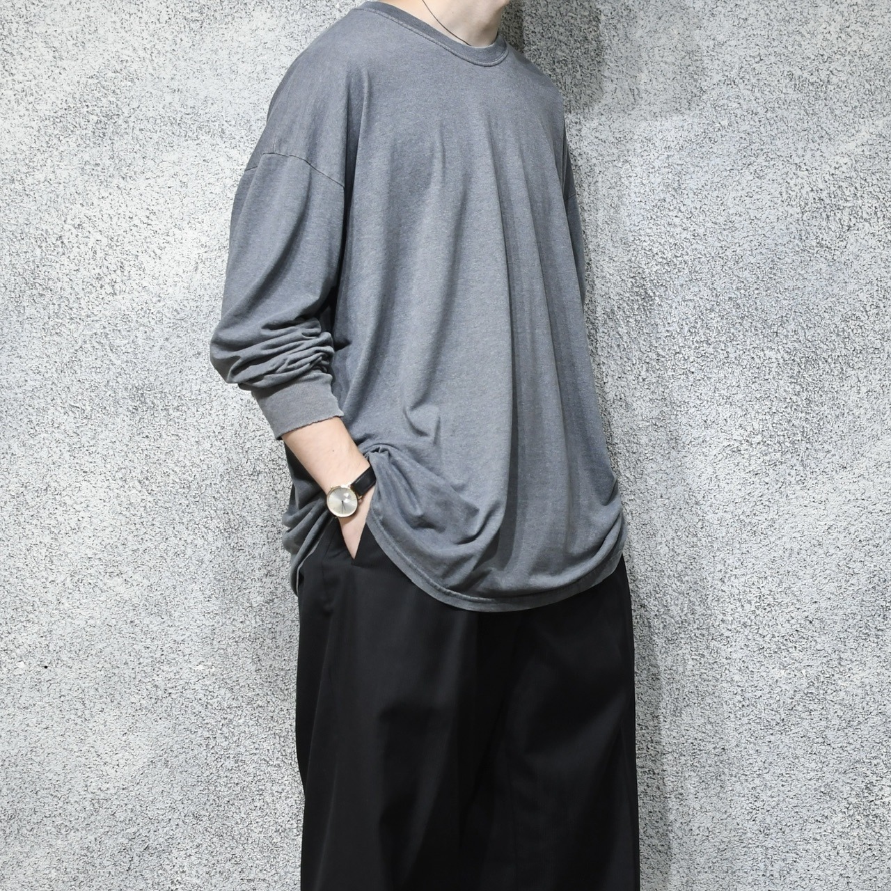 Russell fade gray long sleeve tee
