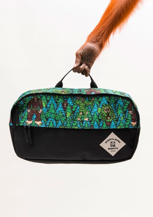 【MAGICAL MOSH MISFITS】 マジカルモッシュミスフィッツ/ MAGICAL MOSH BIGFOOT A4 DREAM BAG DESIGNED BY BIGFOOT