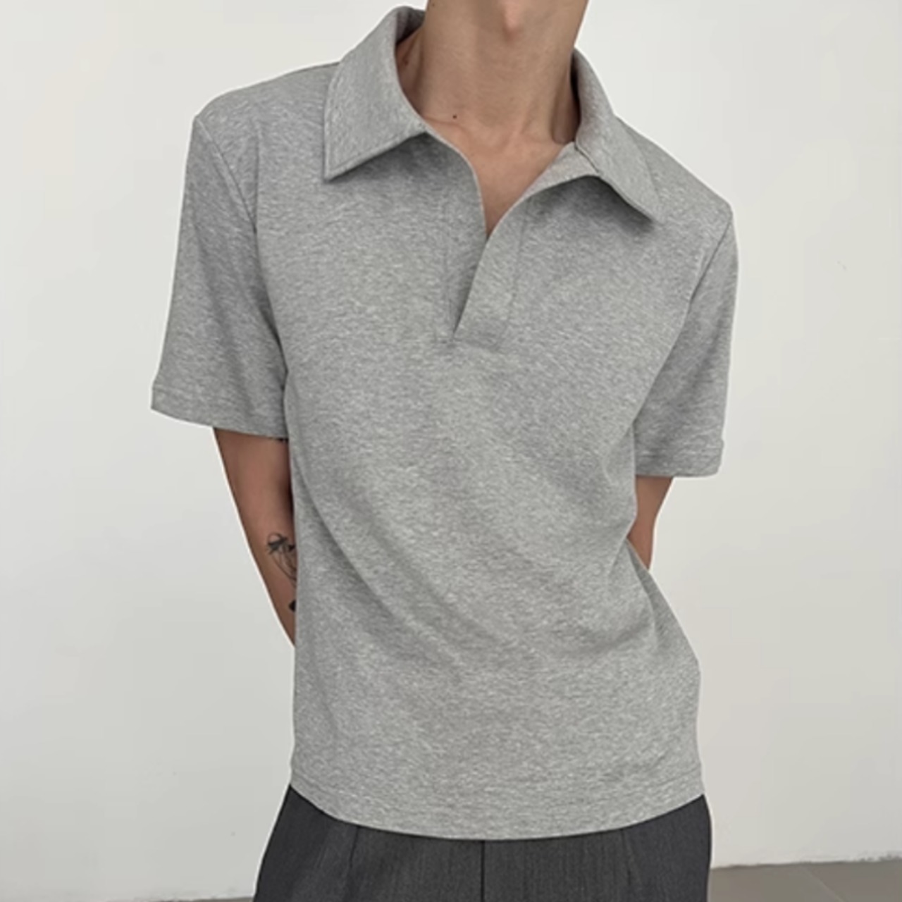 Vネック半袖ポロシャツ　0789