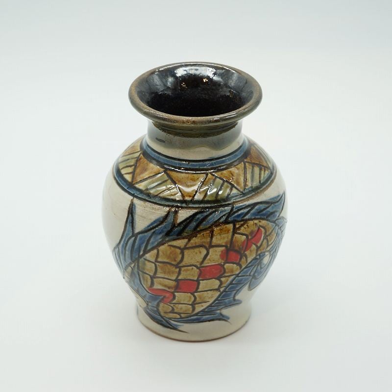 魚紋のミニ花瓶【金城陶器秀陶房】 | 沖縄の工芸品 うぃーりきさん