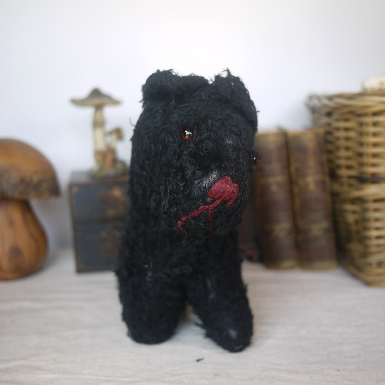 テリア　犬　ぬいぐるみ　ブラック　ドイツ　ヴィンテージ テリア いぬのぬいぐるみ ヴィンテージ ドイツ | こりすのパン屋Base店