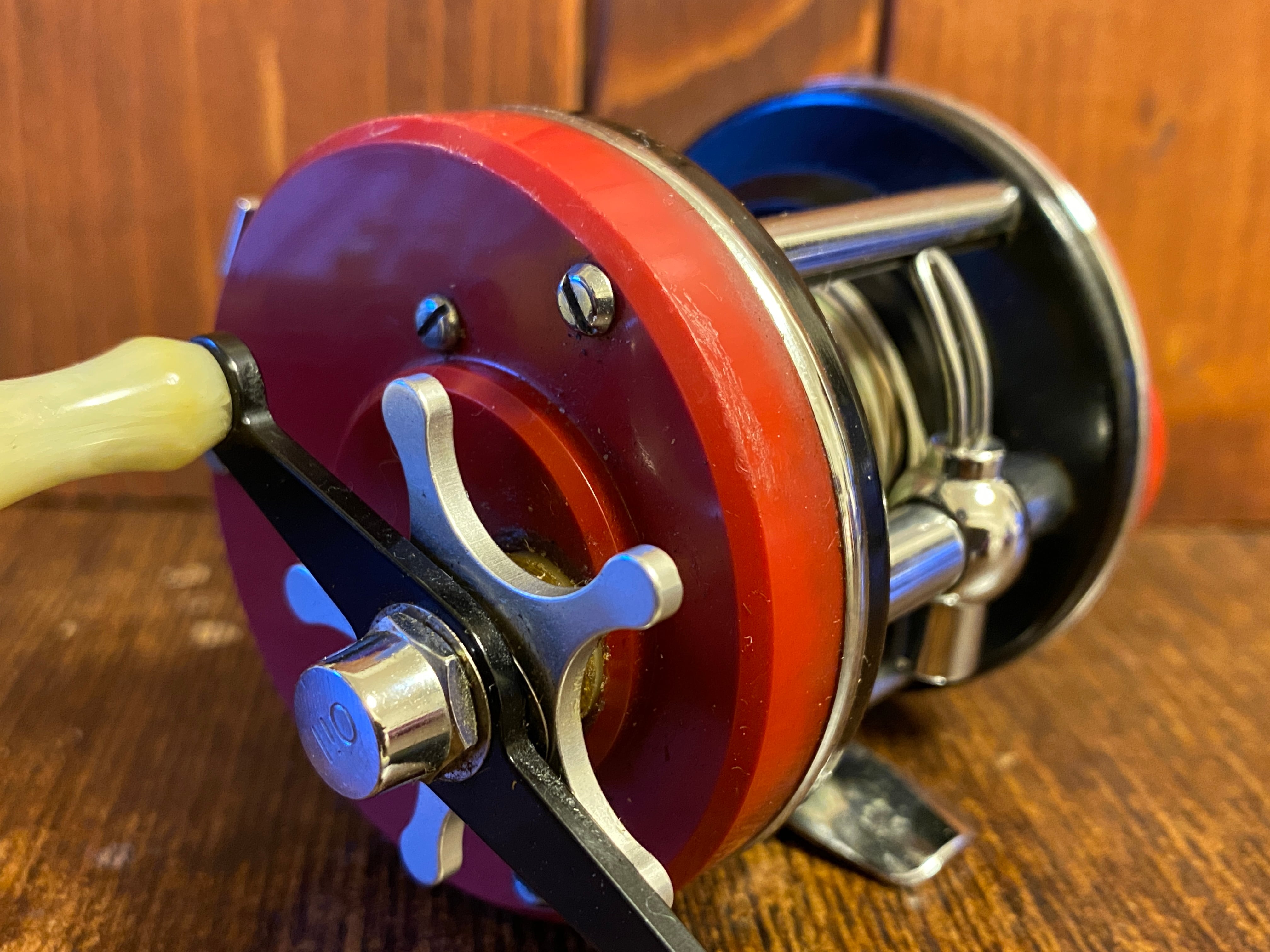 ABU Ambassadeur 4000 [7218] | Tackleshop GTA