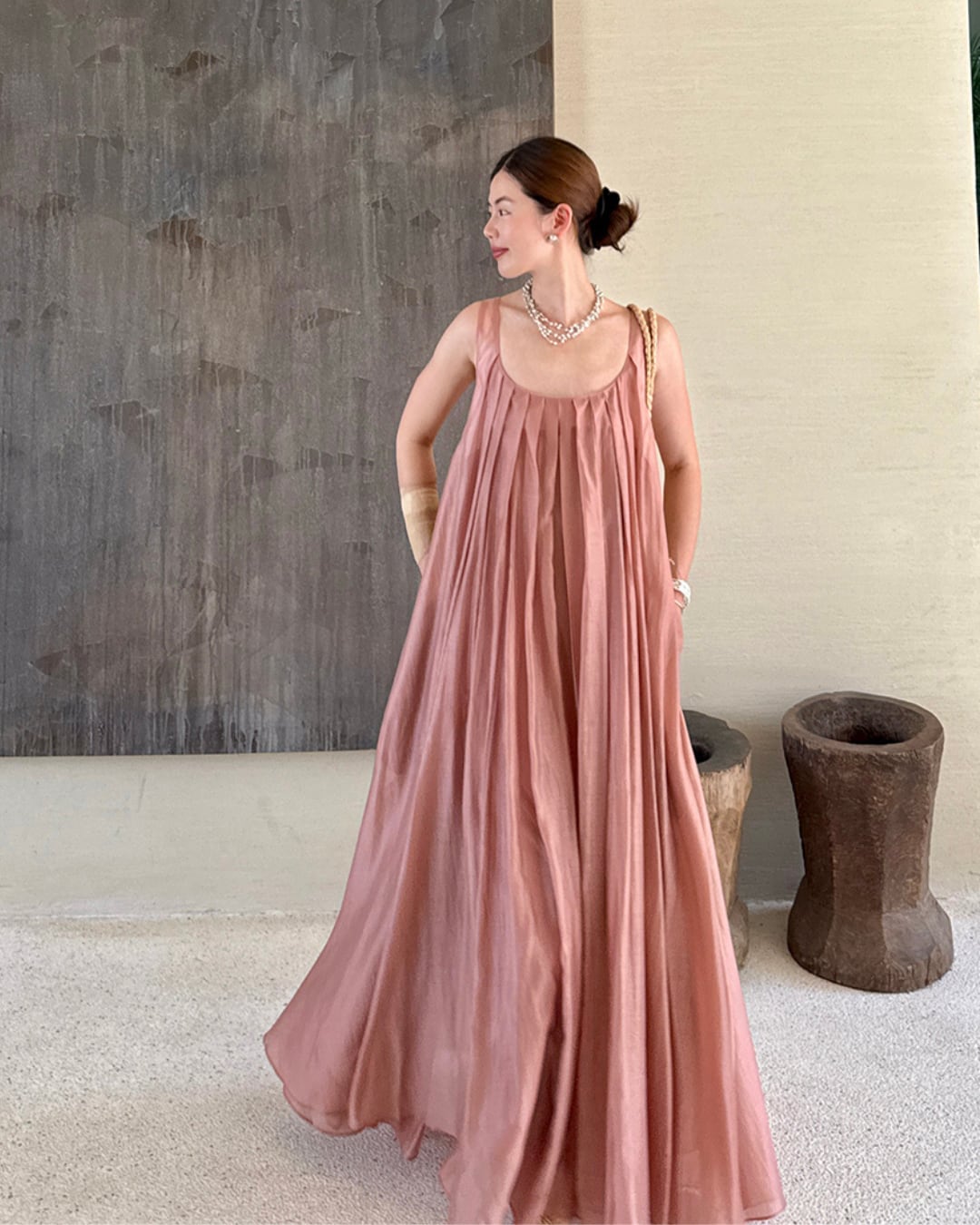 フレンチスクエアネックギャザーマキシワンピース S25408