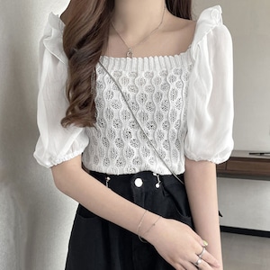 ショート丈 ニット ブラウス レディース 春夏 トップス 大人 きれいめ おしゃれ かわいい フェミニン パフスリーブ スクエアネック 大人可愛い 大人女子