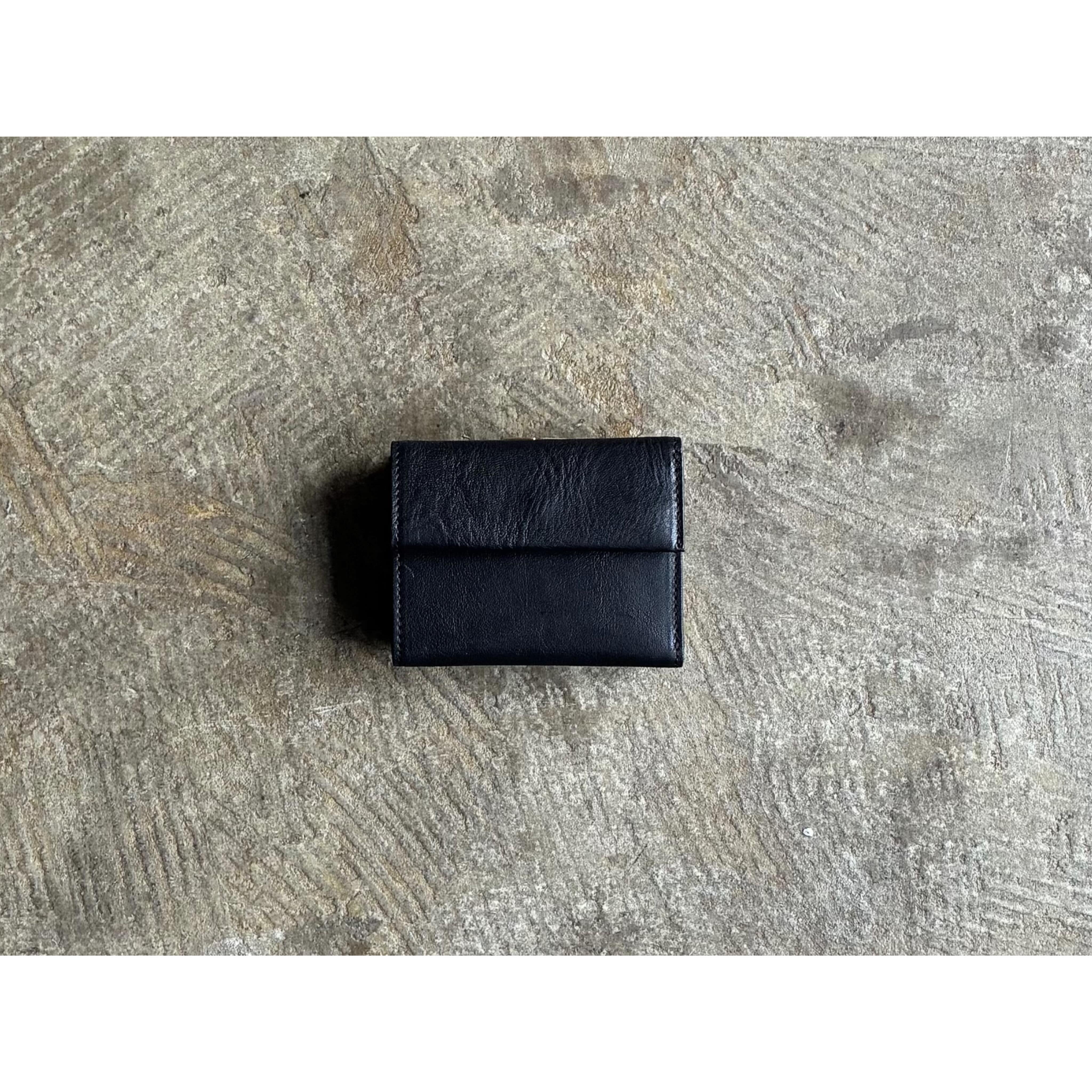 再入荷 SLOW(スロウ)『Bono』Clasp Trifold Wallet | AUTHENTIC Life Store