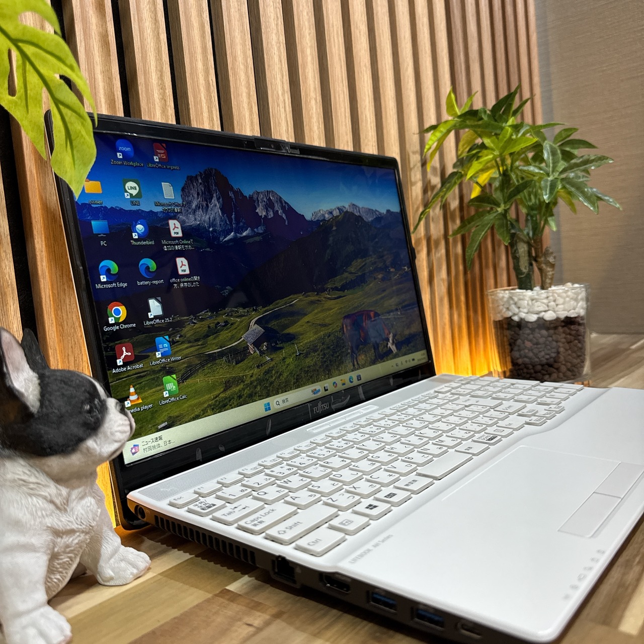 \ 公式ショップ限定価格❣️/ 超美品《最上位i7》LIFEBOOK AH50/F 第10世代 15.6インチ メモリ8GB SSD256GB ノートパソコン 安心サポート＆3ヶ月保証付き