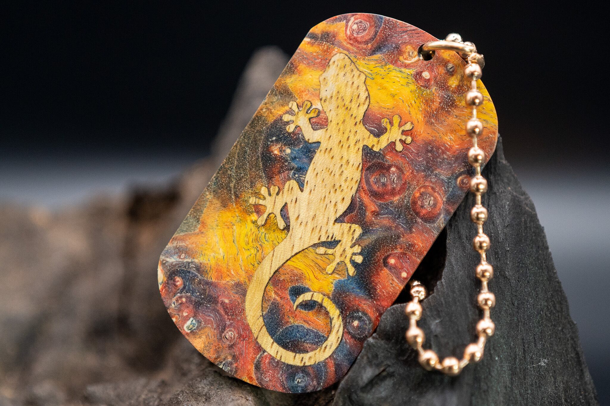 スタビライズウッド 楓 ドッグタグ 象嵌 木登りトカゲ