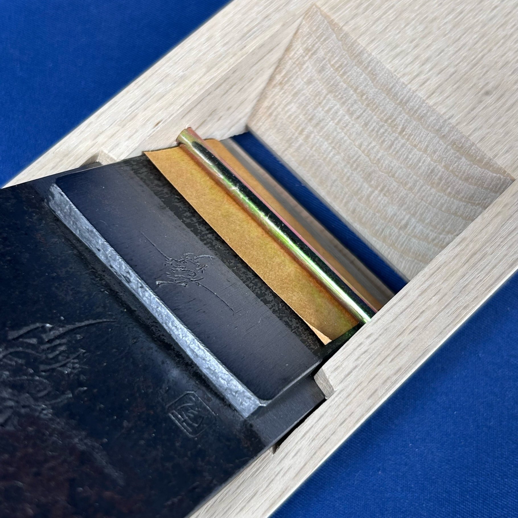 襲名記念鉋】千代鶴貞秀作 吹花擘柳(すいかはくりゅう)〈寸八 / 70mm
