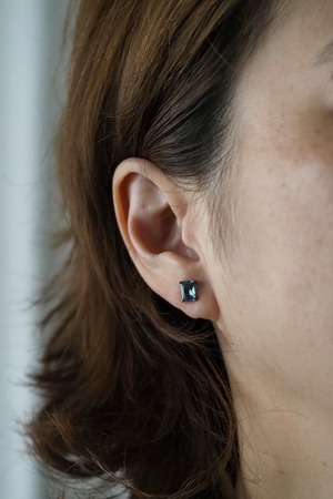 ブルートパーズ/レクタングルカットのピアス-vintage blue topaz earrings