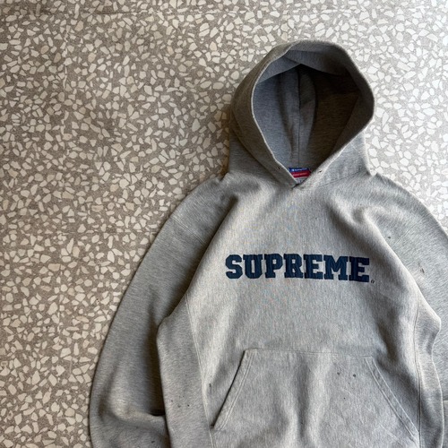 Champion / 00’s RW Supreme hoodie size L