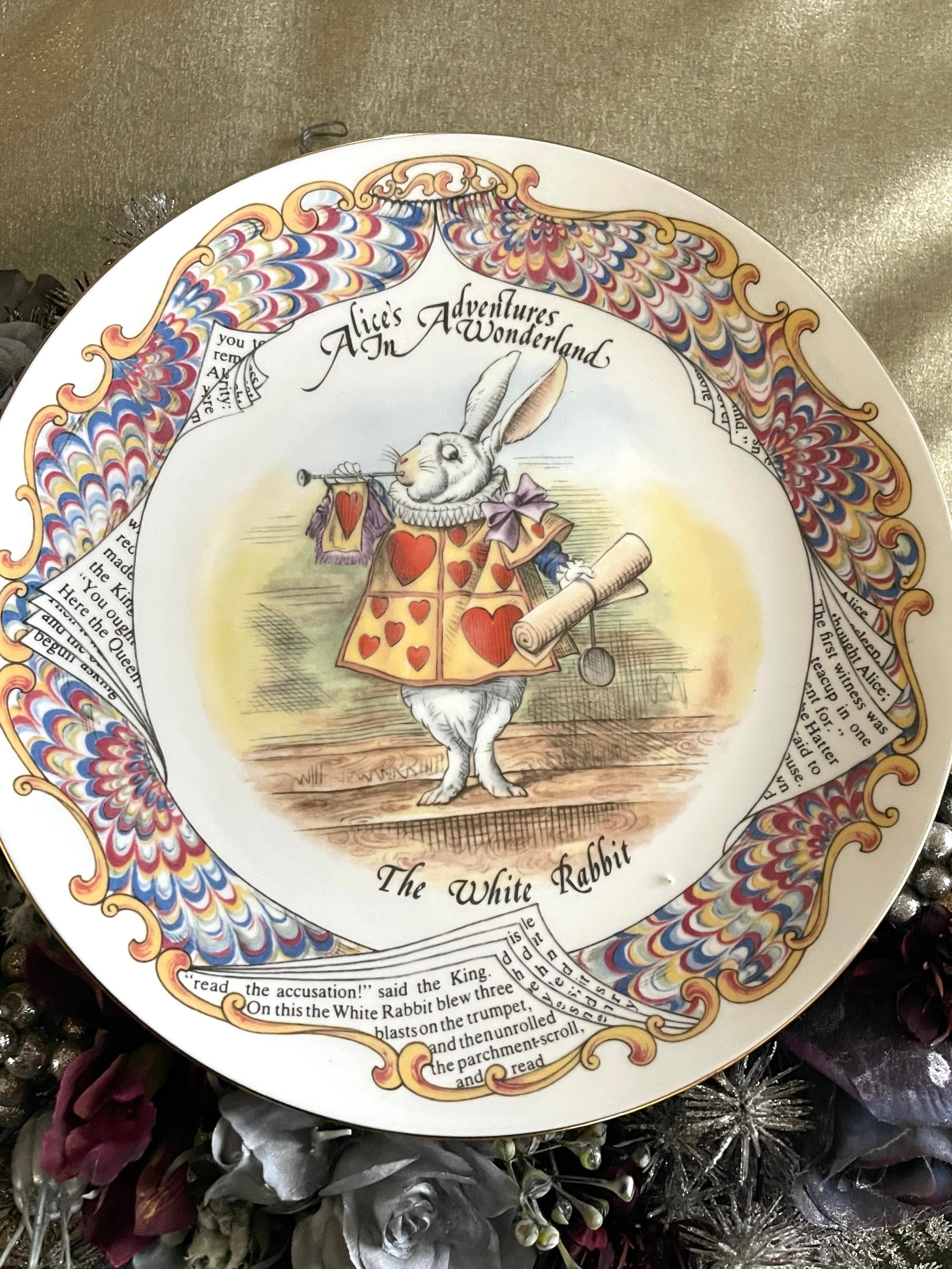 レア品　エインズレイ　不思議の国のアリス　プレート ◇AYNSLEY◇アリス プレート◇ヴィンテージ◇全6種◇鏡の国のアリス