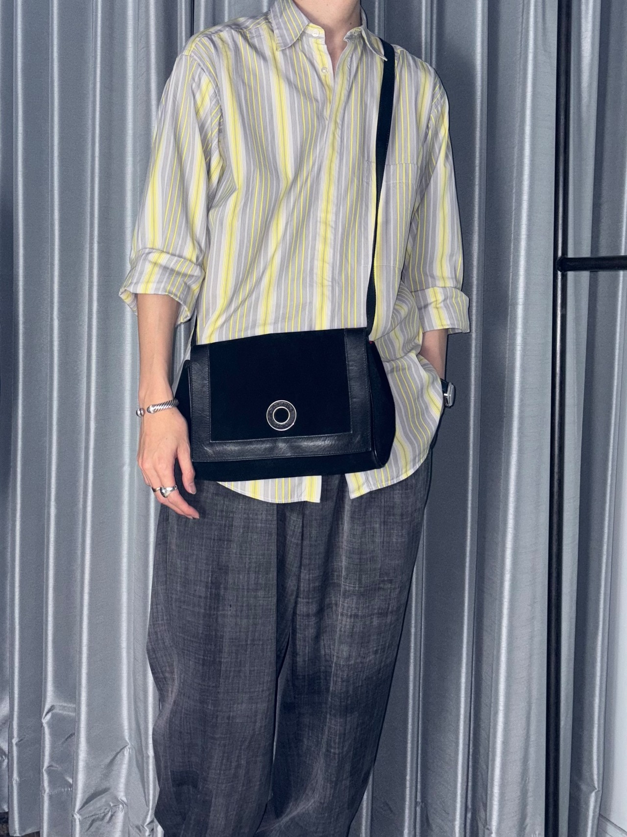 archive CELINE black suede shoulder bag “Circle Logo”