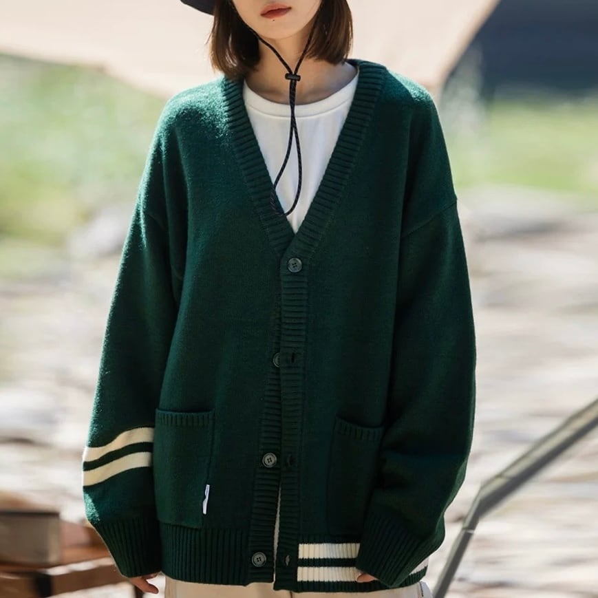 Vネックニットカーディガン J0091