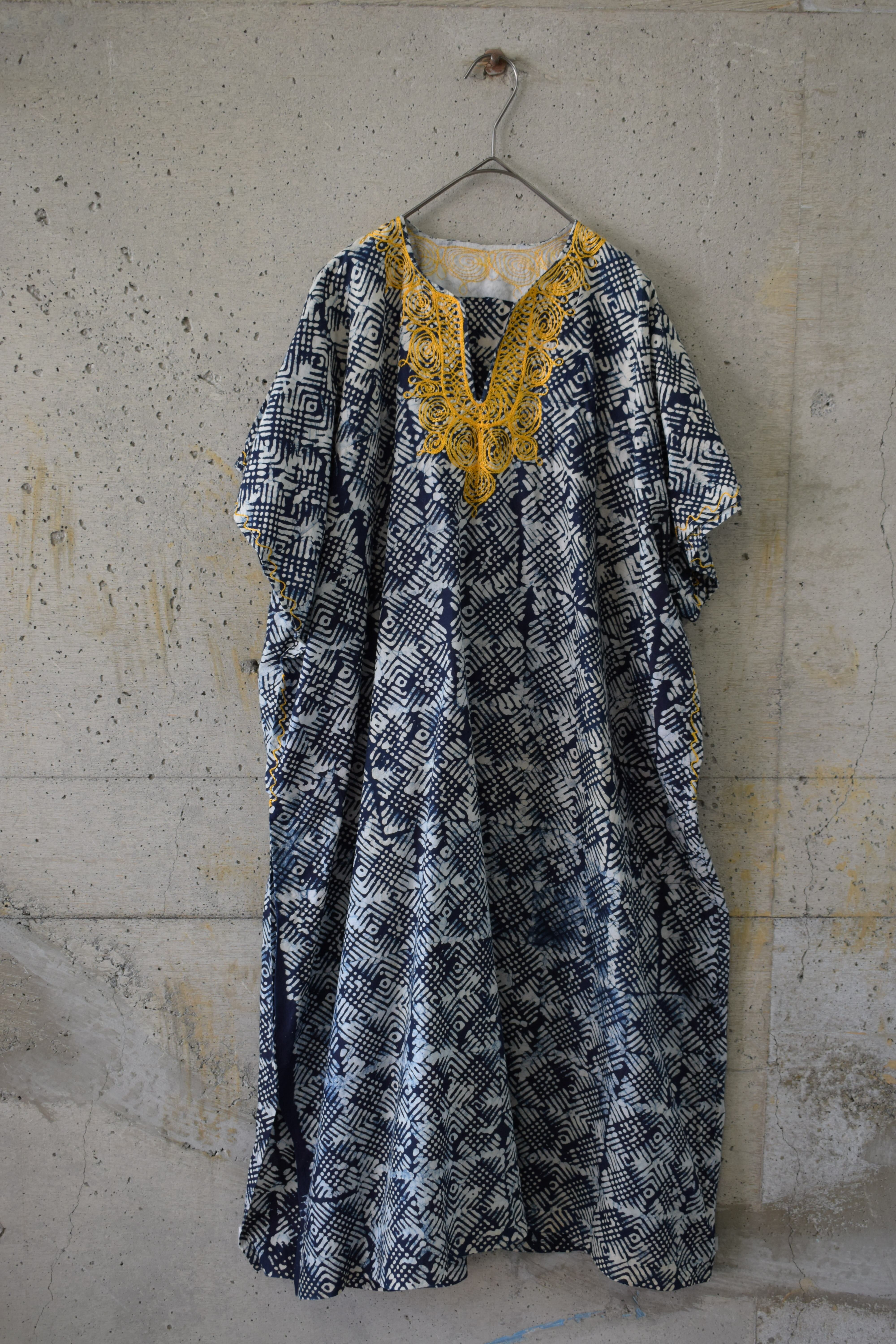 Embroidered Neck Kaftan Dress