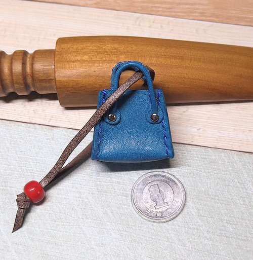 ミニチュアハンドバッグ  ブルー