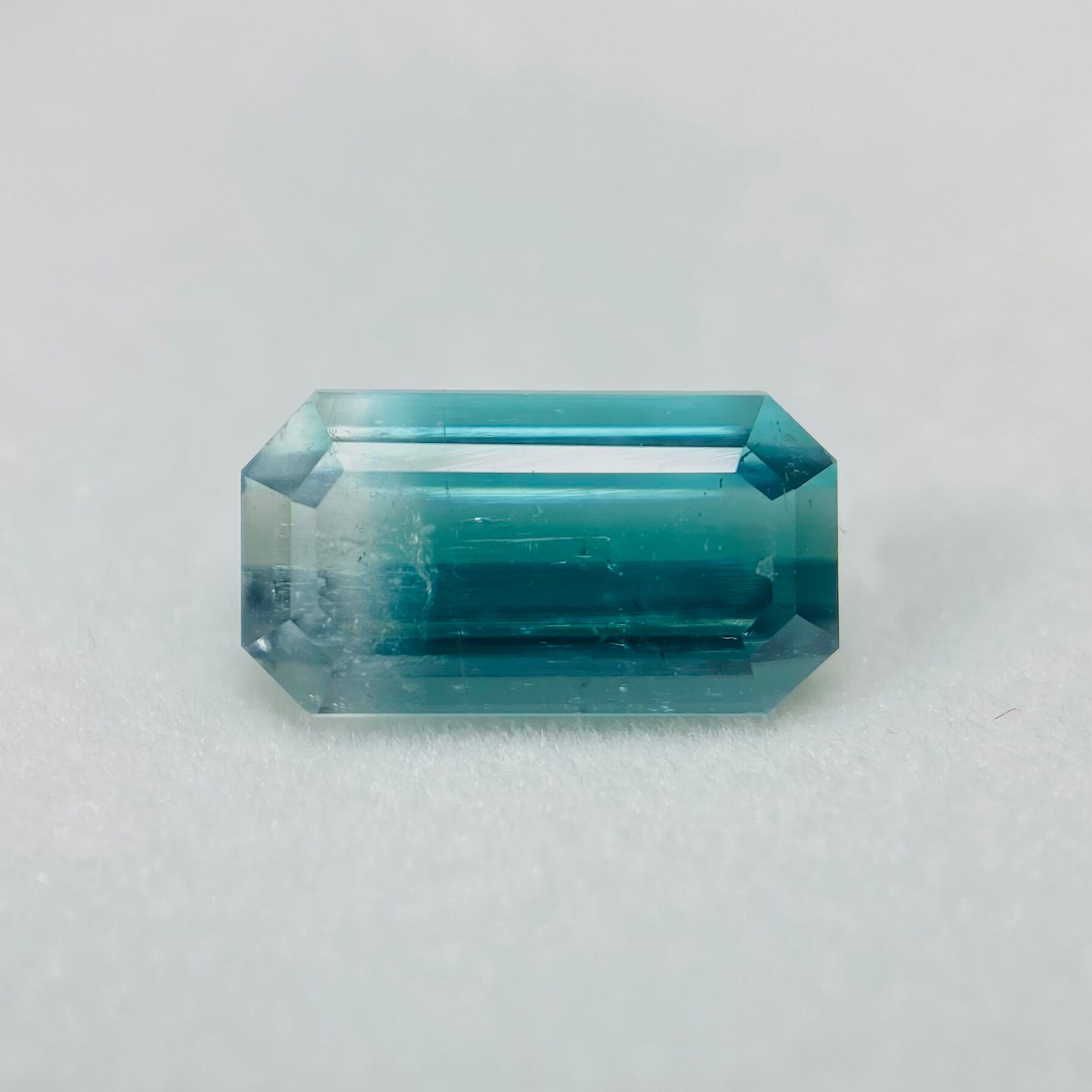 陽光きらきらの海 バイカラートルマリン