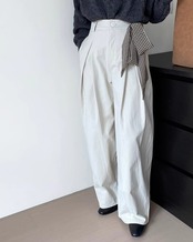 Tuck wide slacks Pants　T20215