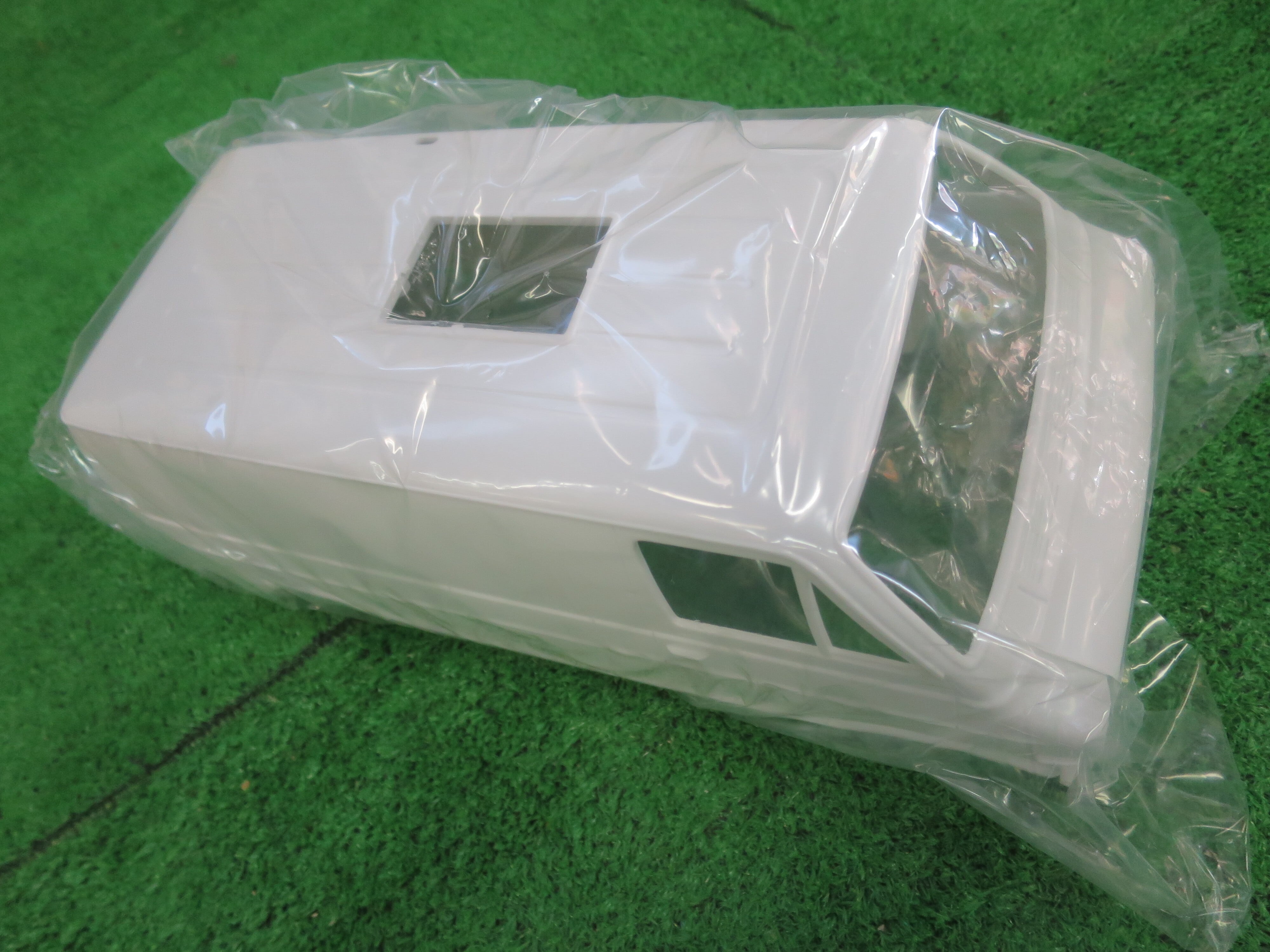 ランチボックス 純正ボディパーツ 純正用 アフターパーツ 白 ラジコン通販サイト ピットイン Pit In