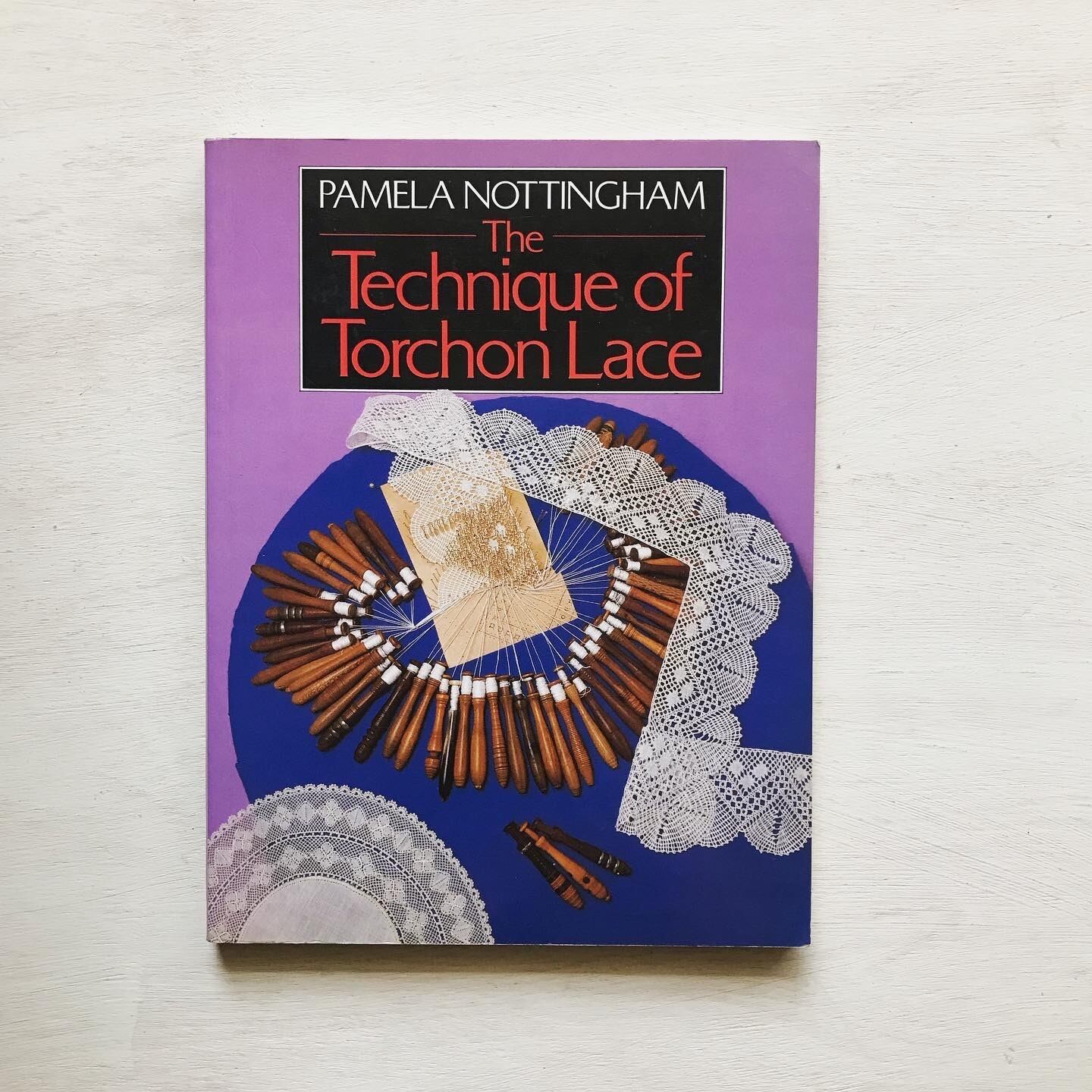 手芸本 | folklora